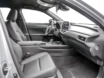 Lexus UX 300h F-Sport SHZ LEDER KAMERA NAVI ACC LED