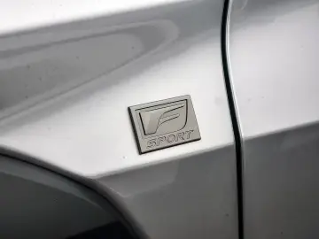 Lexus UX 300h F-Sport SHZ LEDER KAMERA NAVI ACC LED