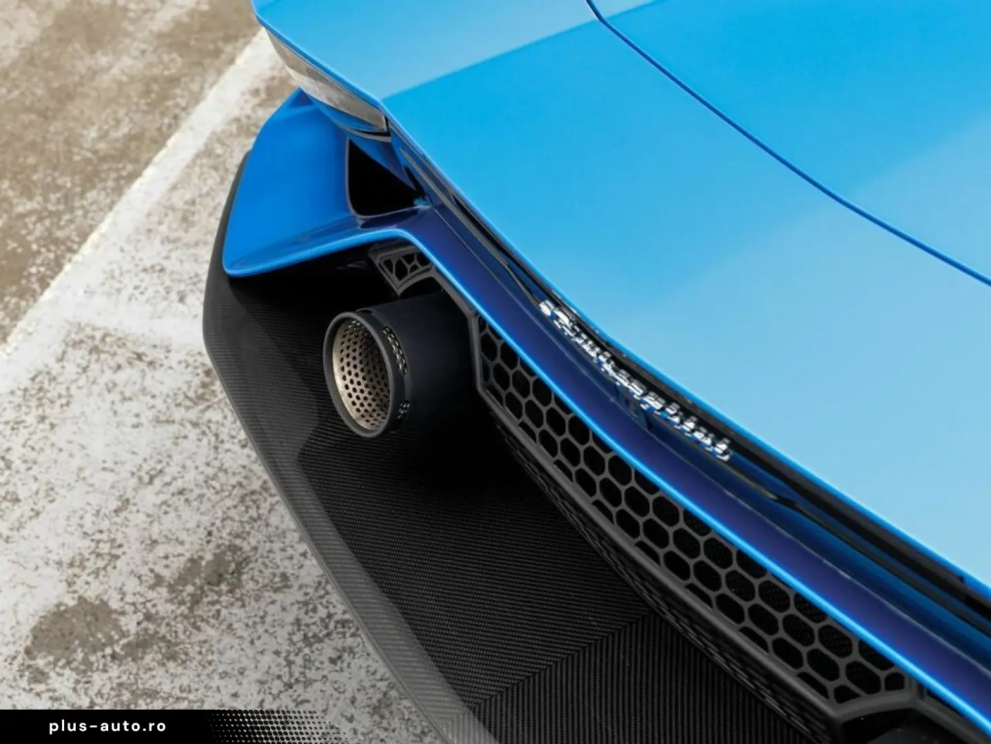 LAMBORGHINI Aventador Ultimae Roadster limited 250 pieces