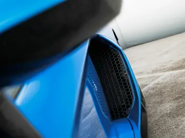 LAMBORGHINI Aventador Ultimae Roadster limited 250 pieces