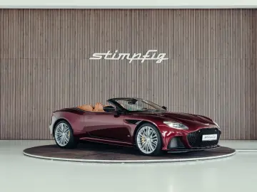 ASTON MARTIN DBS Volante Superleggera  Liquid Crimson