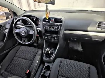 VW GOLF 6   An 2012   Motor 1 6 DIESEL