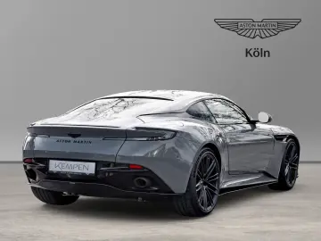 ASTON MARTIN DB12 China Grey Oxford Tan