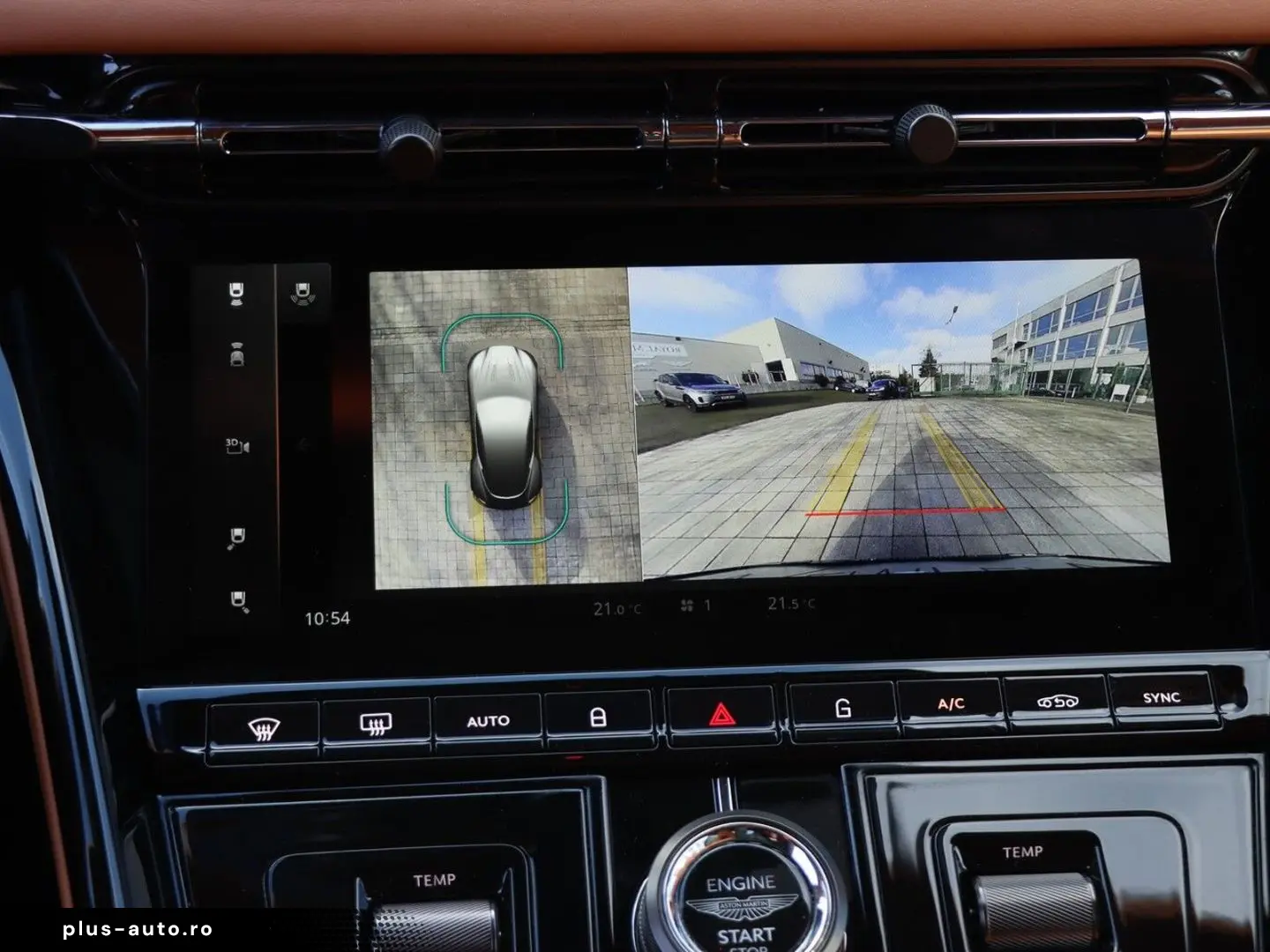 ASTON MARTIN DB12 China Grey Oxford Tan