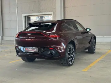 ASTON MARTIN DBX 4.0 V8 DIVINE RED ORANGE