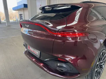 ASTON MARTIN DBX 4.0 V8 DIVINE RED ORANGE