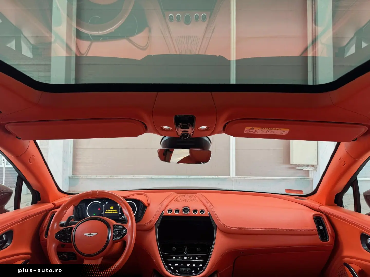 ASTON MARTIN DBX 4.0 V8 DIVINE RED ORANGE