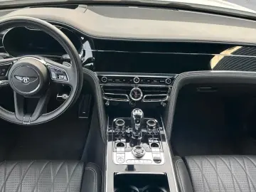 BENTLEY Flying Spur 4.0 V8  NAIM  Touring Spec.