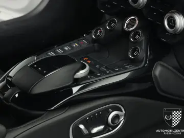 ASTON MARTIN V8 Vantage Roadster BlackPack SportsPlusPack