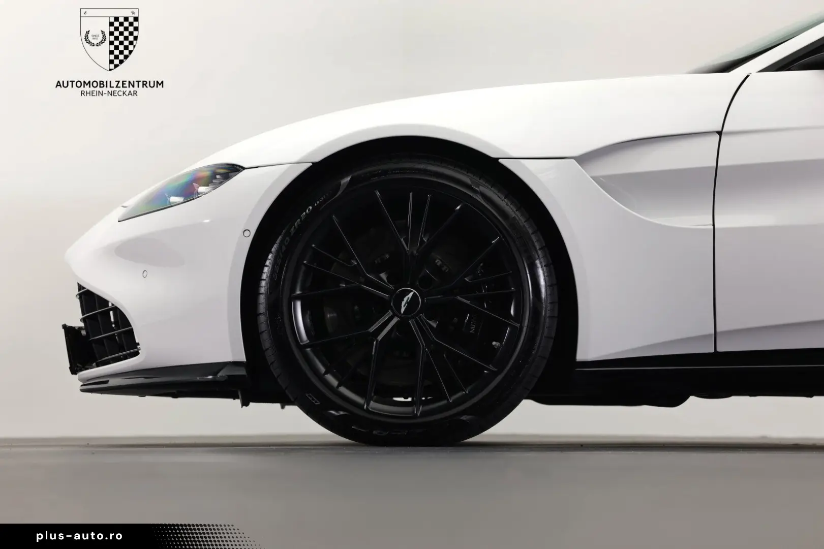 ASTON MARTIN V8 Vantage Roadster BlackPack SportsPlusPack