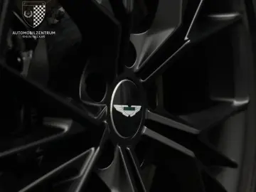 ASTON MARTIN V8 Vantage Roadster BlackPack SportsPlusPack