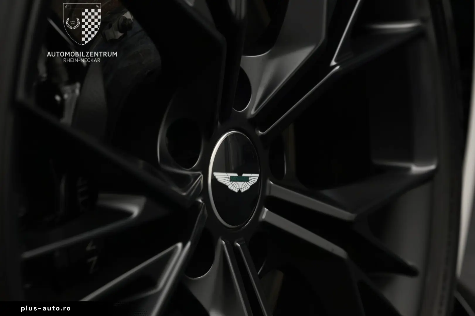 ASTON MARTIN V8 Vantage Roadster BlackPack SportsPlusPack