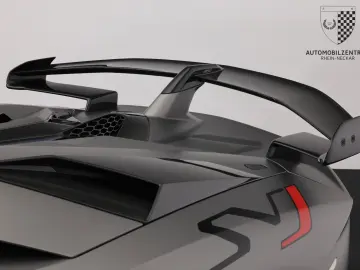 LAMBORGHINI Aventador SVJ Roadster FullCarbon PaintedLogo