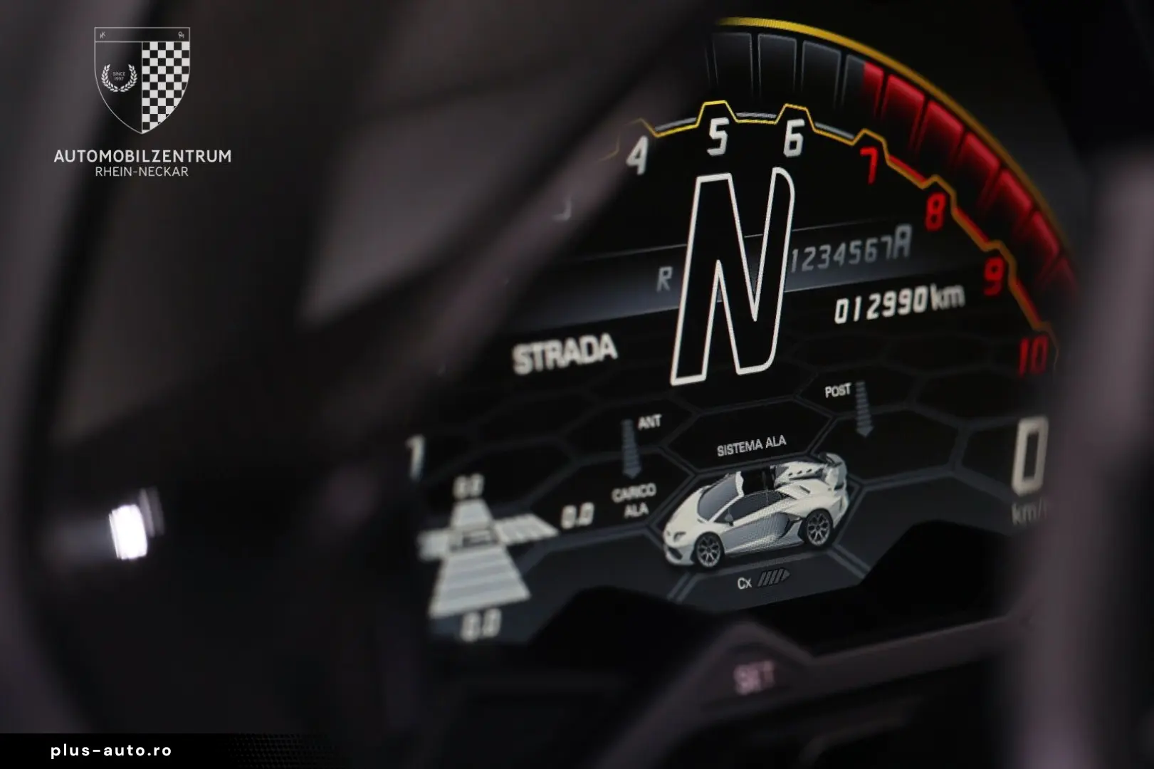 LAMBORGHINI Aventador SVJ Roadster FullCarbon PaintedLogo