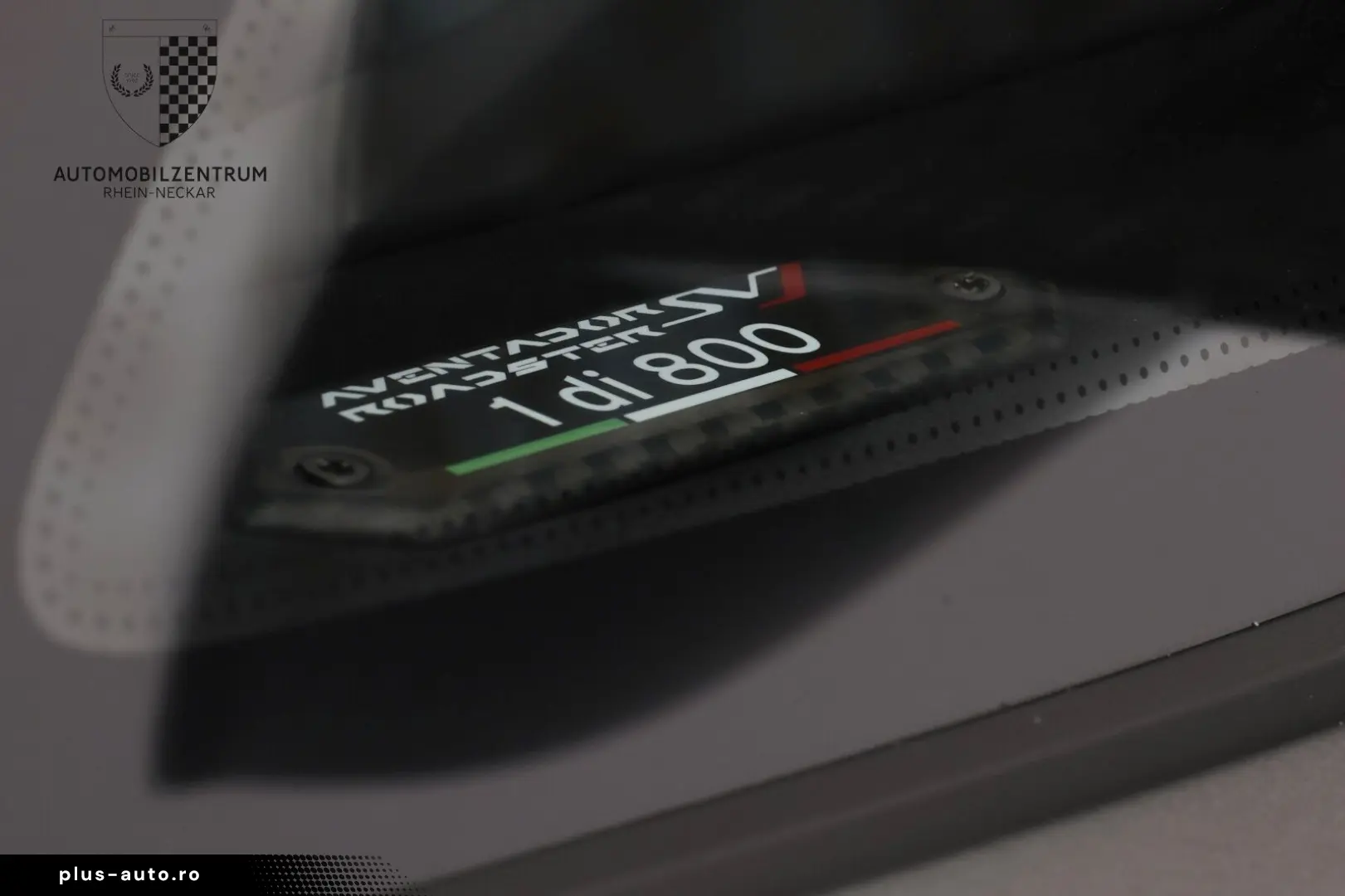 LAMBORGHINI Aventador SVJ Roadster FullCarbon PaintedLogo