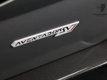 LAMBORGHINI Aventador SVJ Roadster FullCarbon PaintedLogo