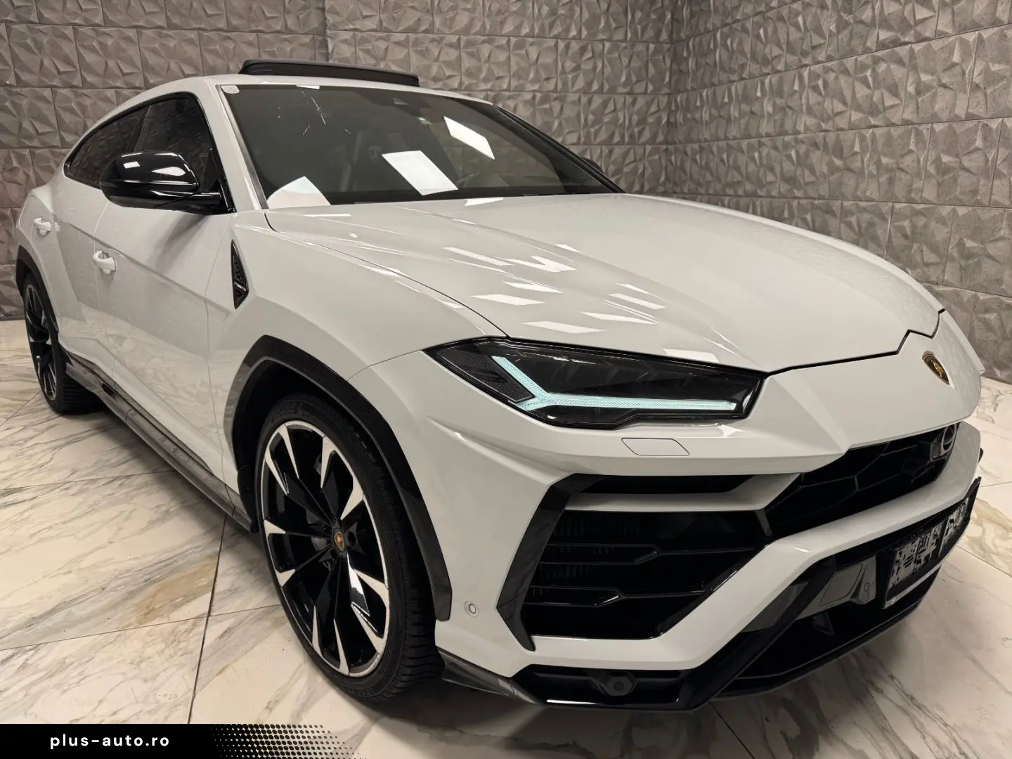 LAMBORGHINI Urus 4.0 V8 Autom.