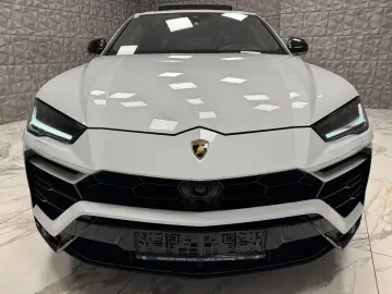 LAMBORGHINI Urus 4.0 V8 Autom.