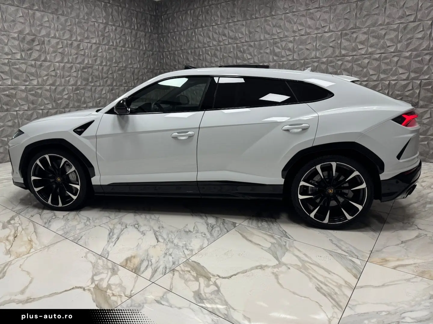 LAMBORGHINI Urus 4.0 V8 Autom.