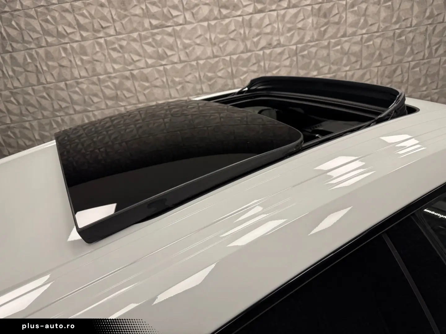 LAMBORGHINI Urus 4.0 V8 Autom.