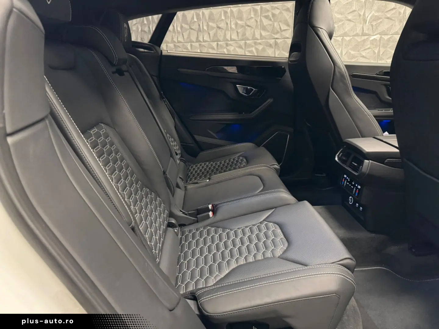 LAMBORGHINI Urus 4.0 V8 Autom.