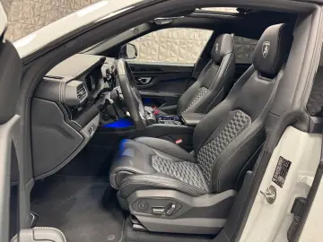 LAMBORGHINI Urus 4.0 V8 Autom.