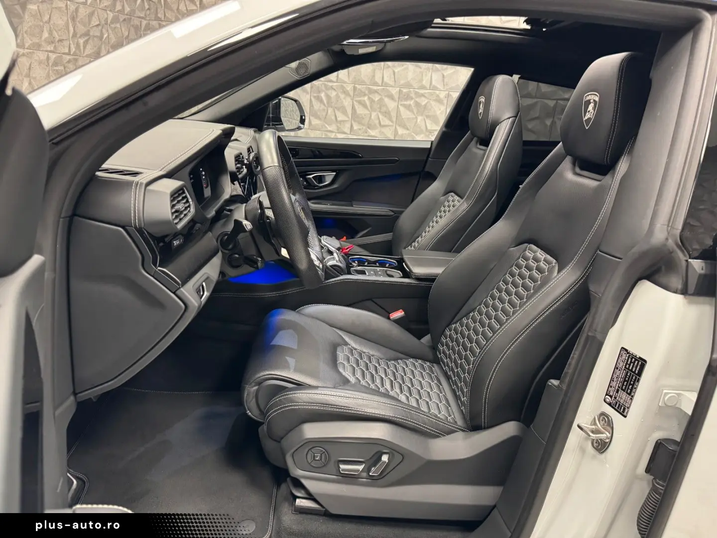 LAMBORGHINI Urus 4.0 V8 Autom.