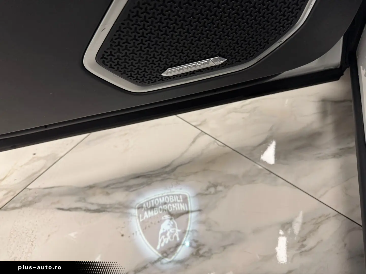 LAMBORGHINI Urus 4.0 V8 Autom.