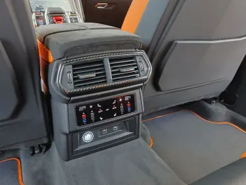 LAMBORGHINI Urus 4.0 V8 Autom.