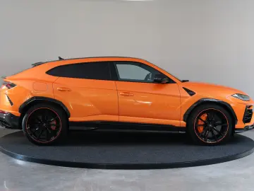 LAMBORGHINI Urus 4.0 V8 Autom.