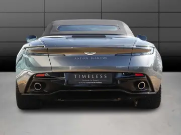 ASTON MARTIN DB12 Volante