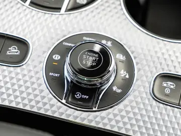 BENTLEY Bentayga EWB Mulliner