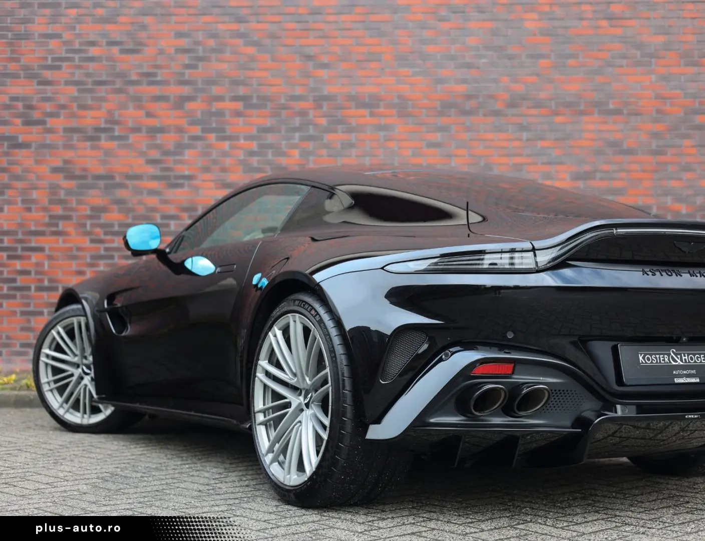 ASTON MARTIN V8 Vantage 4.0 V8