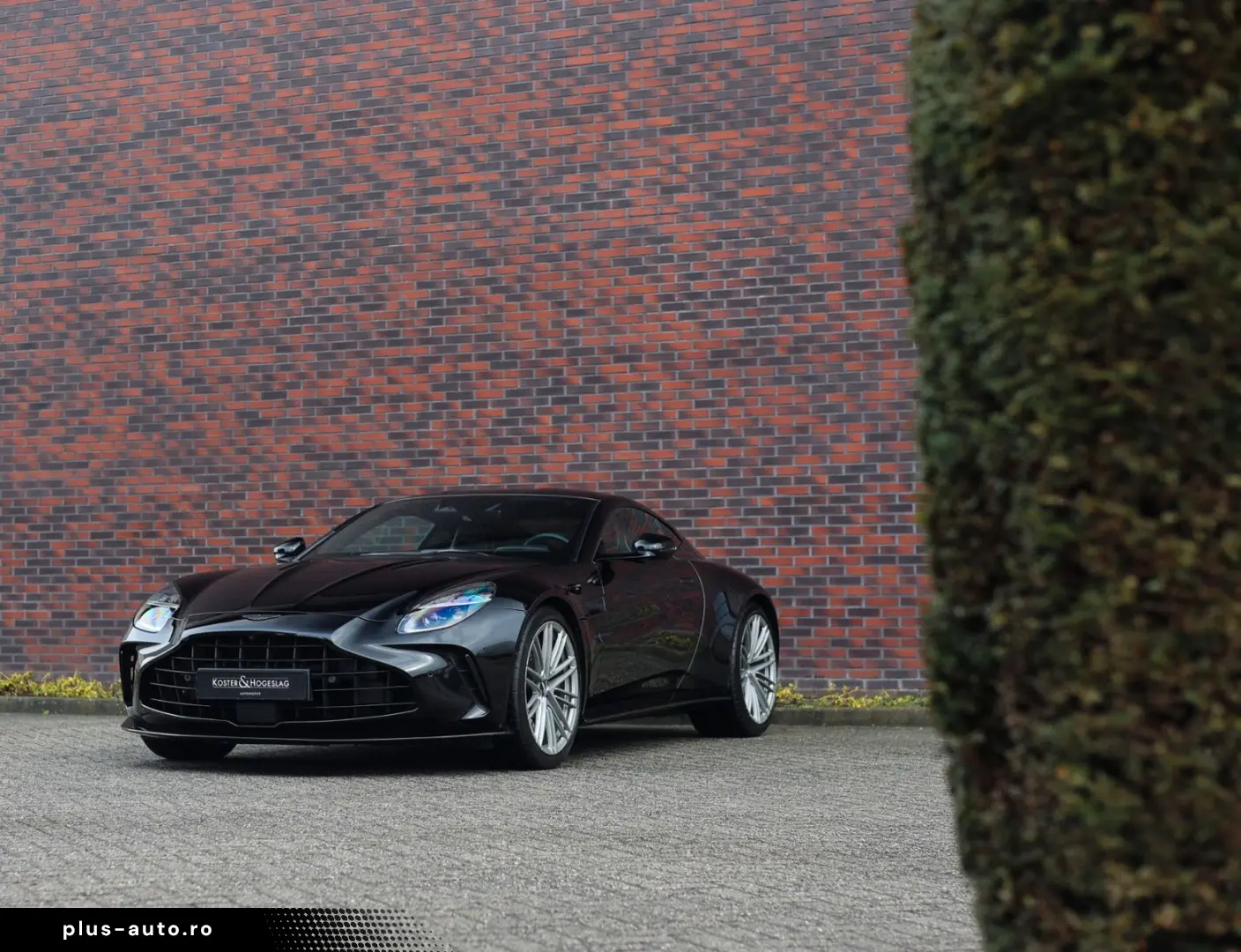 ASTON MARTIN V8 Vantage 4.0 V8