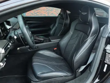 ASTON MARTIN V8 Vantage 4.0 V8