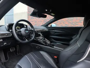 ASTON MARTIN V8 Vantage 4.0 V8