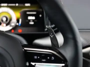 ASTON MARTIN V8 Vantage 4.0 V8