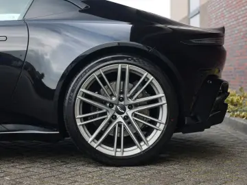 ASTON MARTIN V8 Vantage 4.0 V8