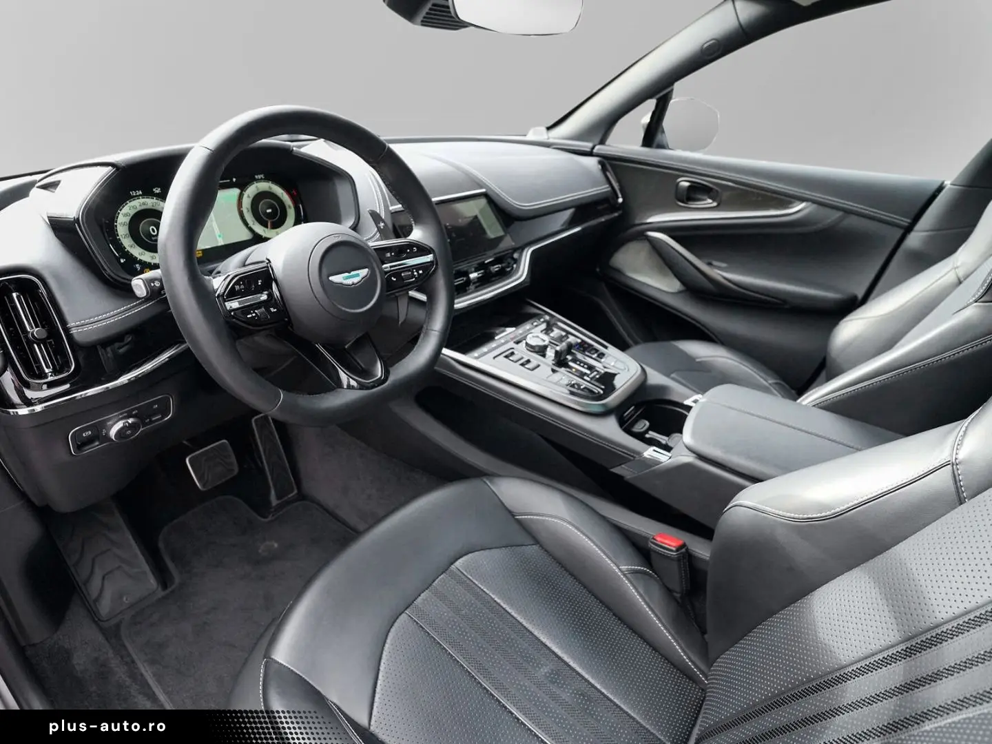 ASTON MARTIN DBX 707 Aluminite Silver   Onyx Black