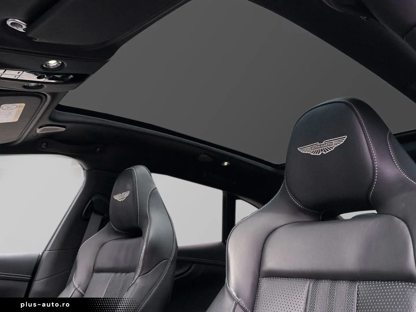 ASTON MARTIN DBX 707 Aluminite Silver   Onyx Black