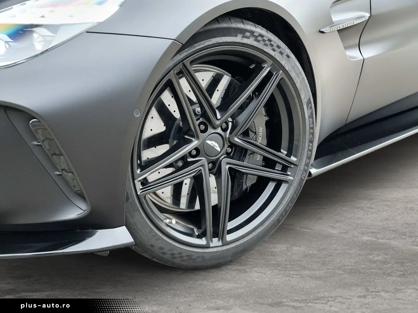 ASTON MARTIN Vantage V8 Coupe Satin Onyx Black   Onyx Black