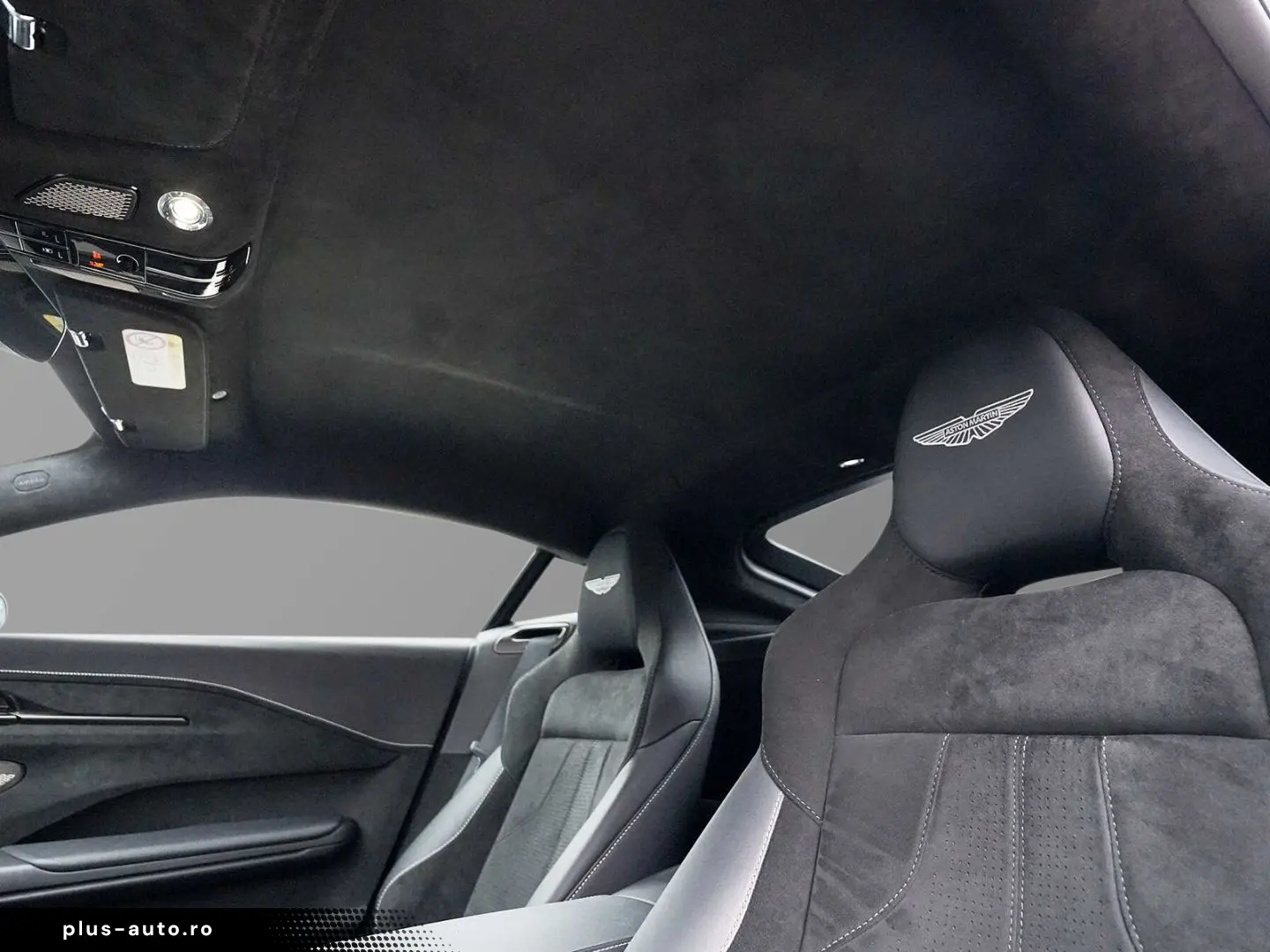 ASTON MARTIN Vantage V8 Coupe Satin Onyx Black   Onyx Black