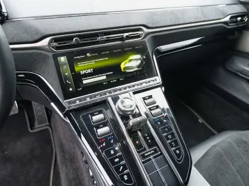 ASTON MARTIN Vantage V8 Coupe Satin Onyx Black   Onyx Black