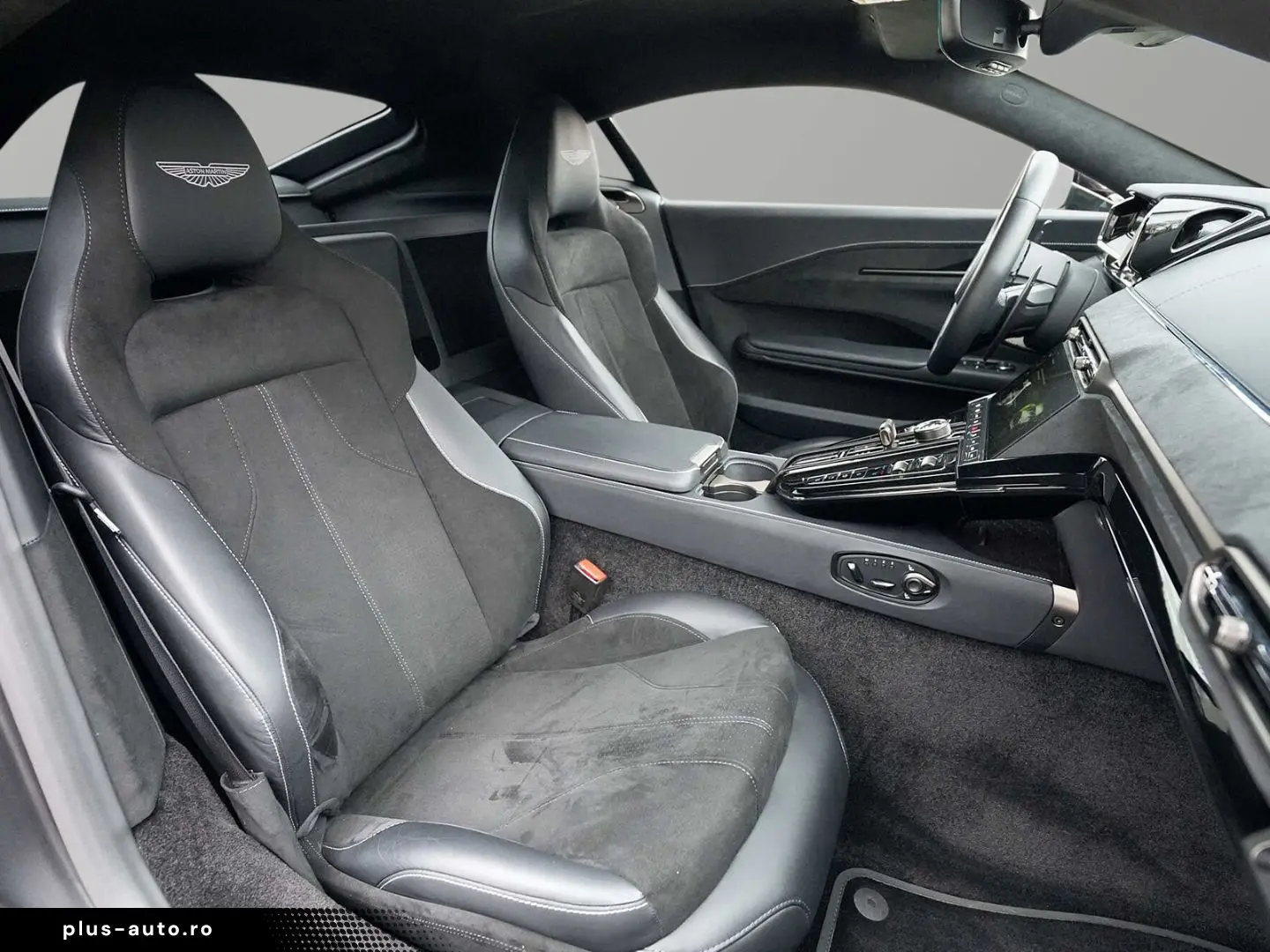 ASTON MARTIN Vantage V8 Coupe Satin Onyx Black   Onyx Black