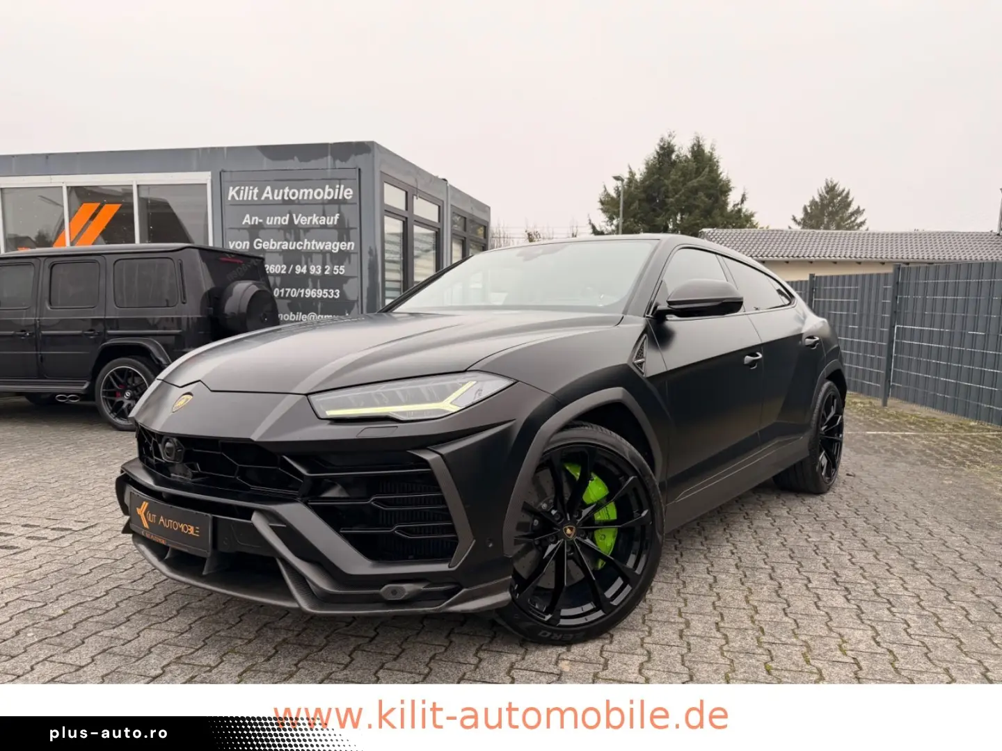 LAMBORGHINI Urus Graphite Capsule  B&O CARBON PANO 23Z HUD