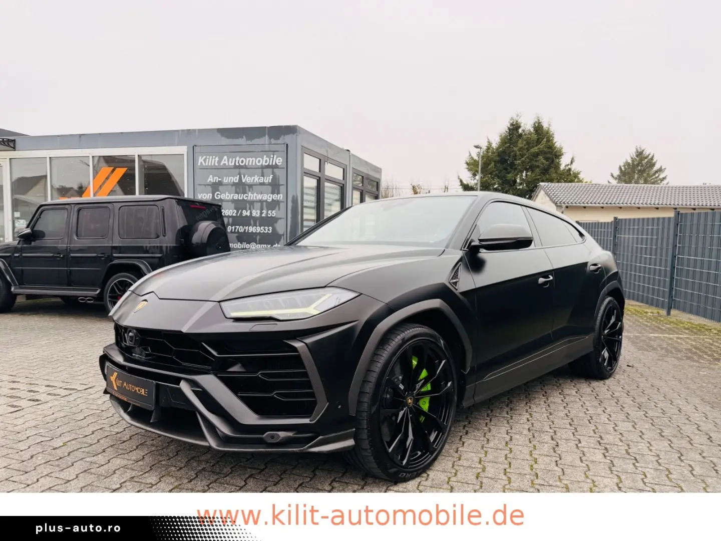 LAMBORGHINI Urus Graphite Capsule  B&O CARBON PANO 23Z HUD