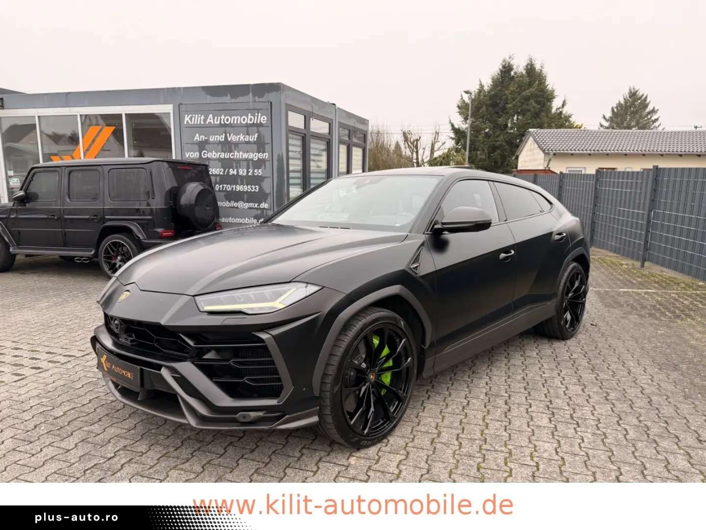 LAMBORGHINI Urus Graphite Capsule  B&O CARBON PANO 23Z HUD