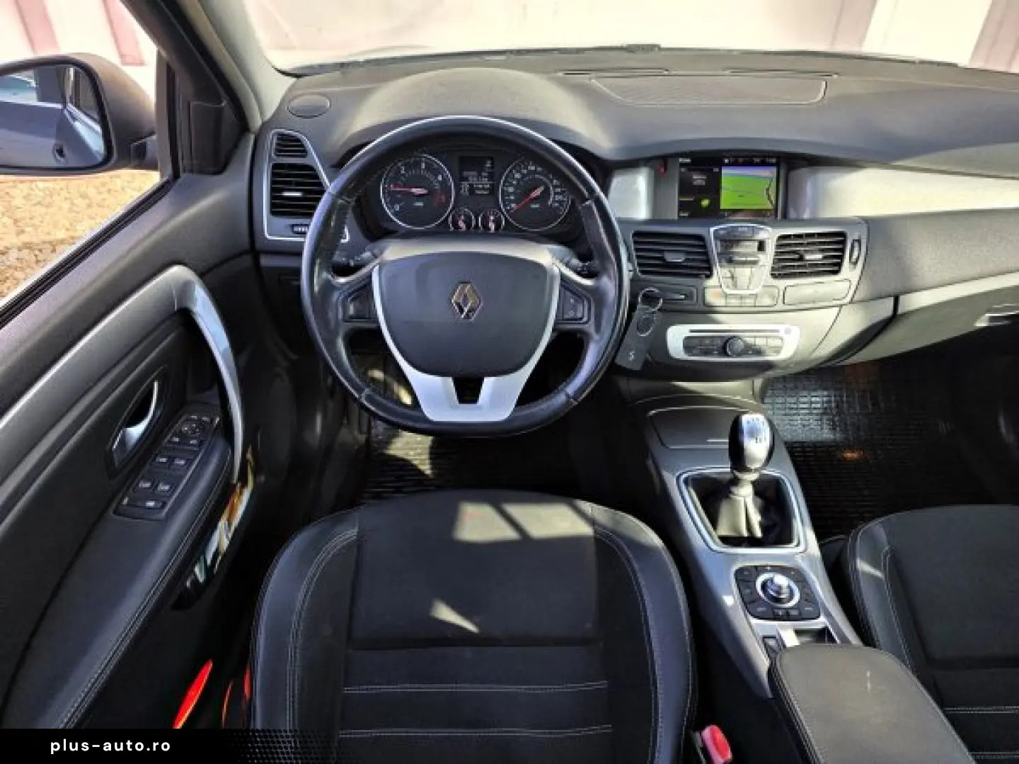 RENAULT LAGUNA   An 2014   Motor 1 5