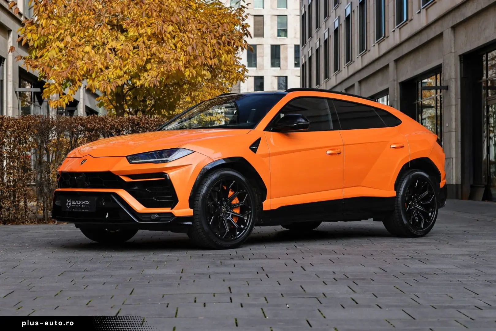 LAMBORGHINI Urus   Capsule   Head-Up   3D B&O   Q-Citura