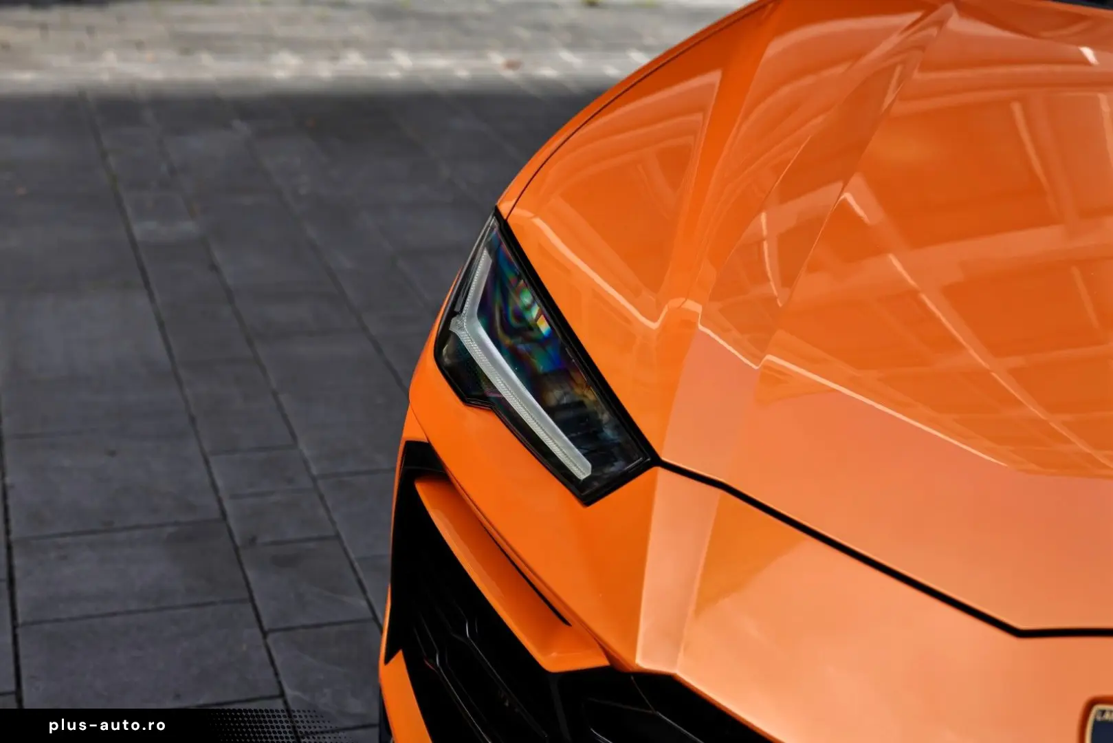 LAMBORGHINI Urus   Capsule   Head-Up   3D B&O   Q-Citura